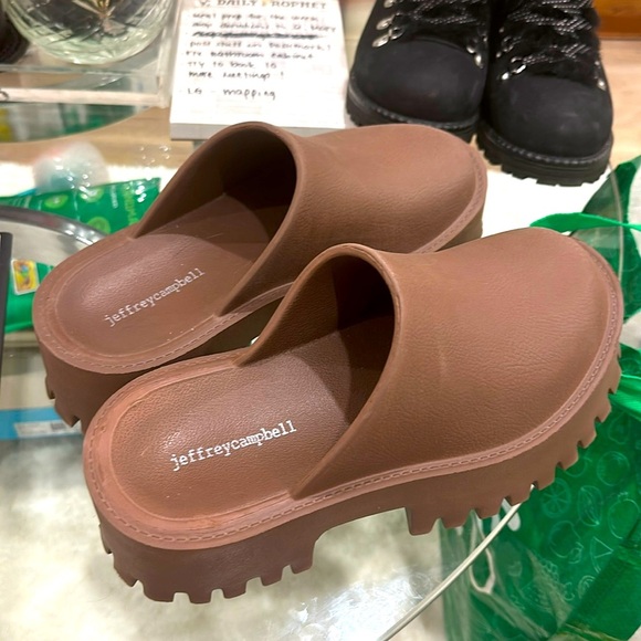 Jeffrey Campbell foam clogs. Size 7 - Picture 1 of 4
